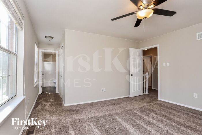 Building Photo - 3862 Gallo Dr