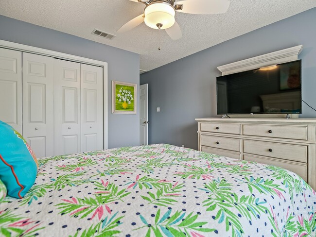Building Photo - 5015 Mint Hill Ct