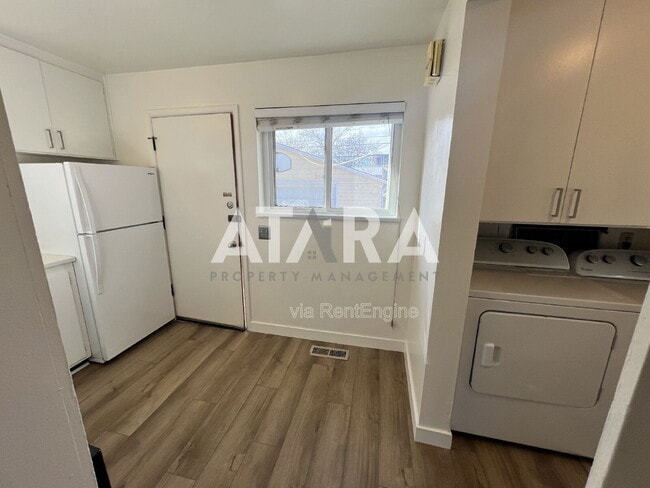 Building Photo - 2502 S 700 E