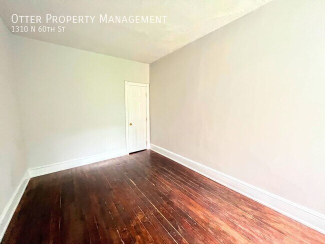 Building Photo - 1310 N 60th St