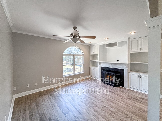 Building Photo - 317 Hunter Rd