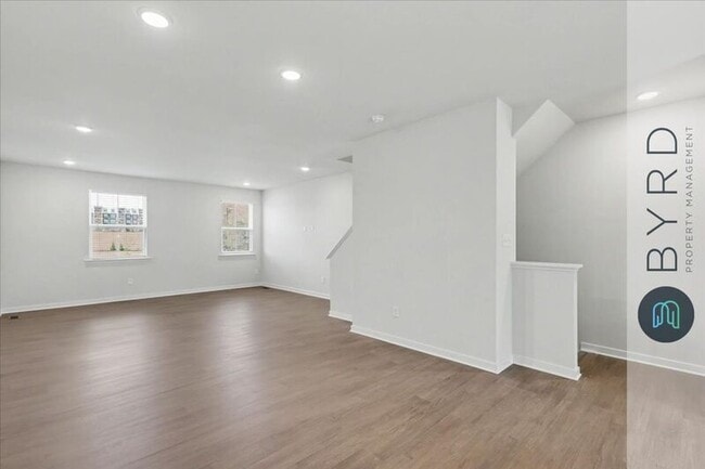 Building Photo - 231 Golden Haze Aly