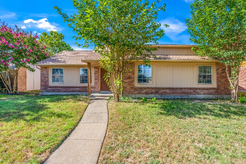 Building Photo - 5604 Perrin St