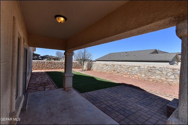 Building Photo - 14319 Owl Point Ave