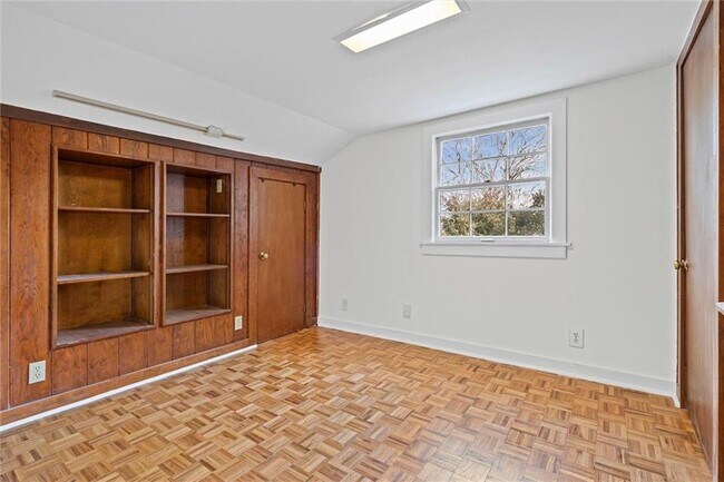 Building Photo - 3521 W Stillwood Ln