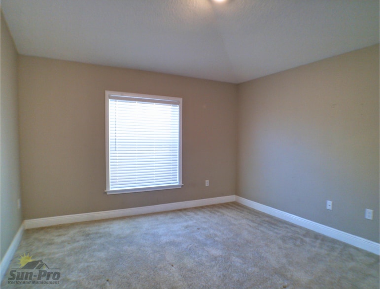 Building Photo - 101 Ocean Cir