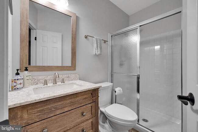 Building Photo - 1023 Grand Oak Way