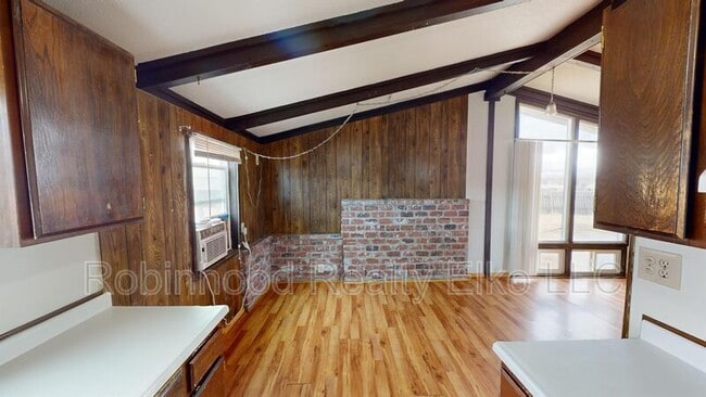 Building Photo - 417 Brent Ln