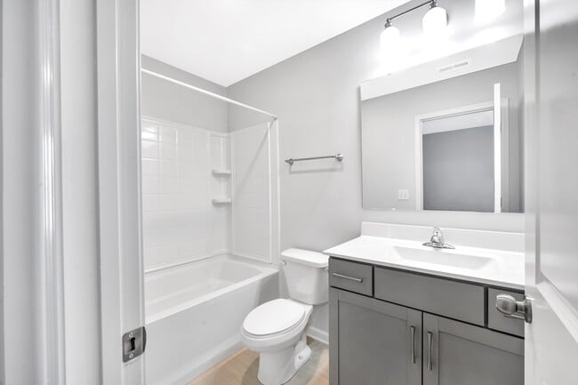 Building Photo - 526 Morrows Turnout Way