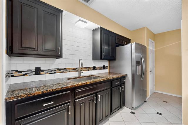 Building Photo - 1437 Palmnold Cir W