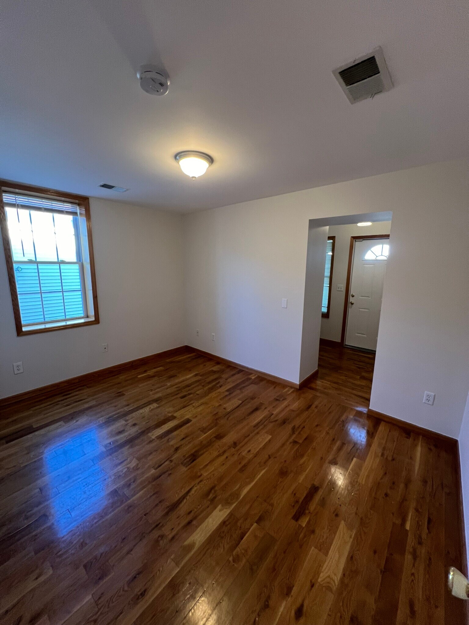 Building Photo - 358 Summer Ave