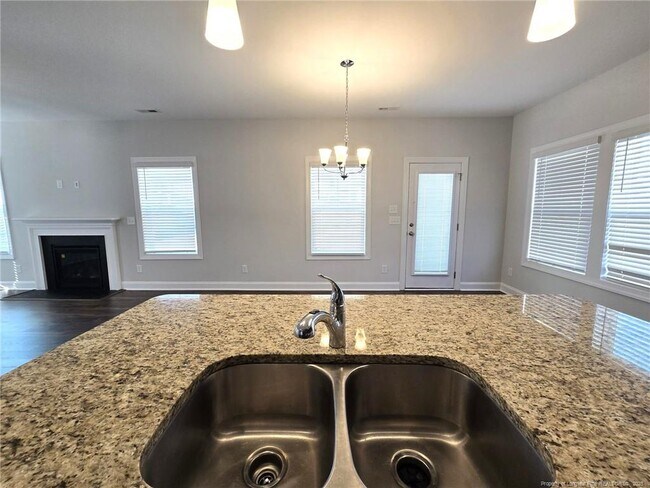 Building Photo - 1323 Water Leaf Dr