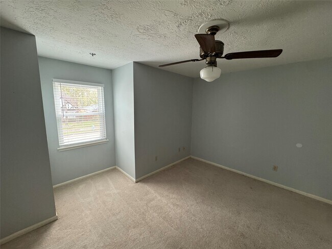 Building Photo - 11821 Westmere Dr