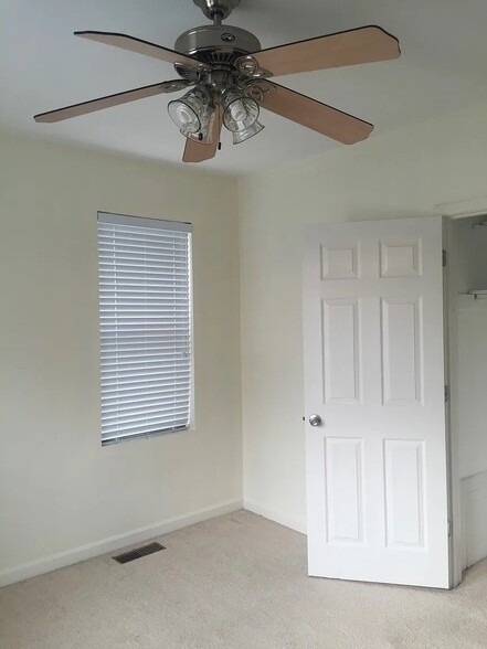 Bedroom 1 - 7724 Big Bend Blvd