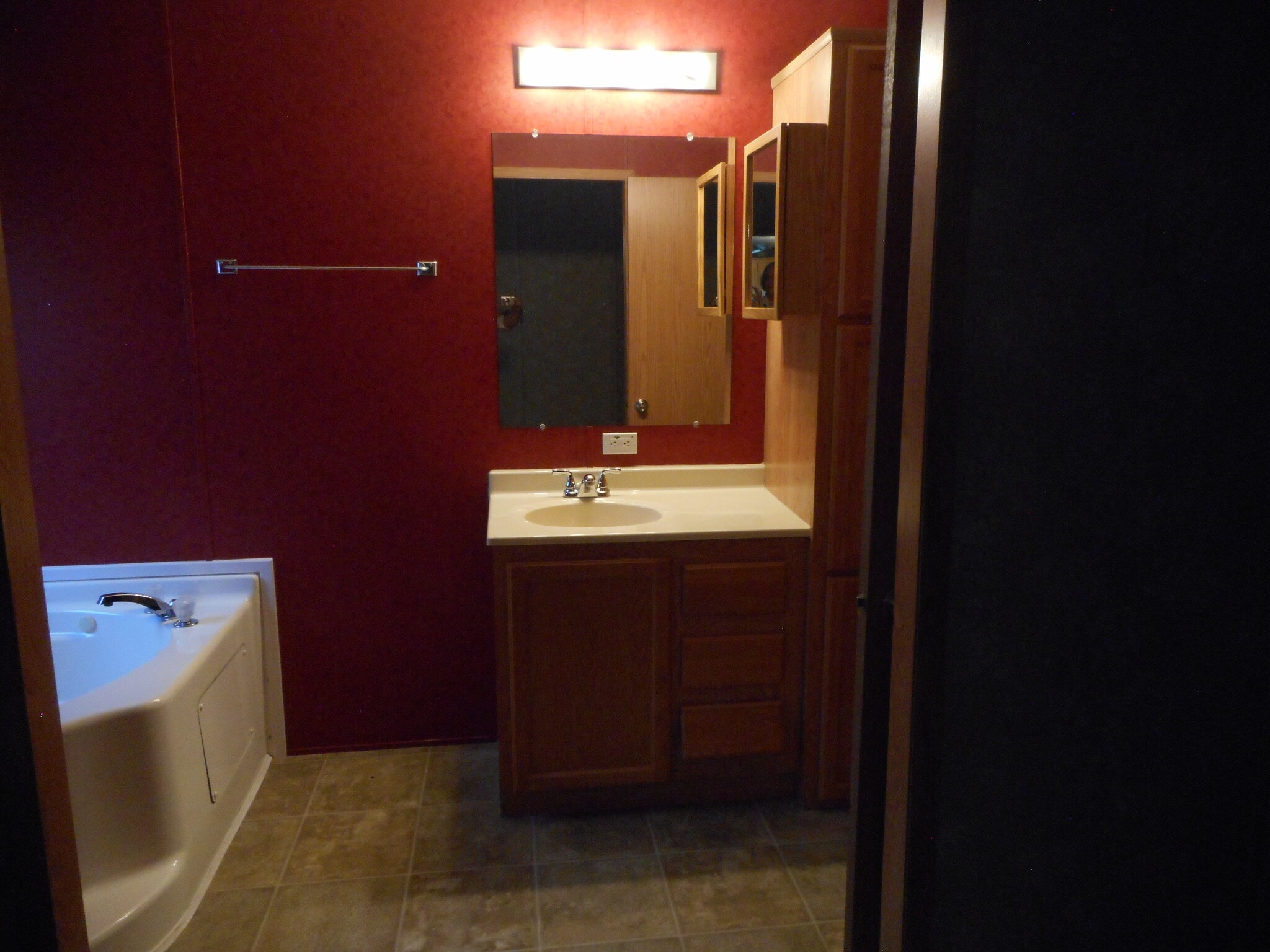 Building Photo - 10543 Emberwood Dr