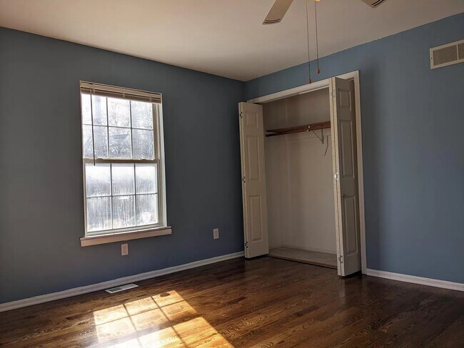 Building Photo - 3 E 85th St