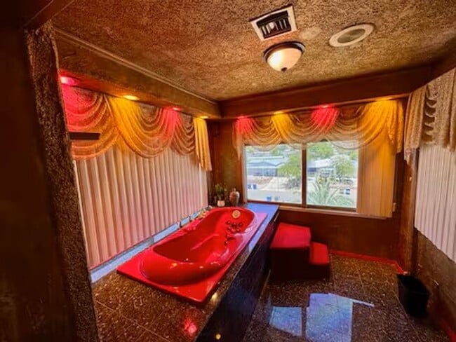 Building Photo - 3 Story Beauty on the Colorado River w/Private Dock