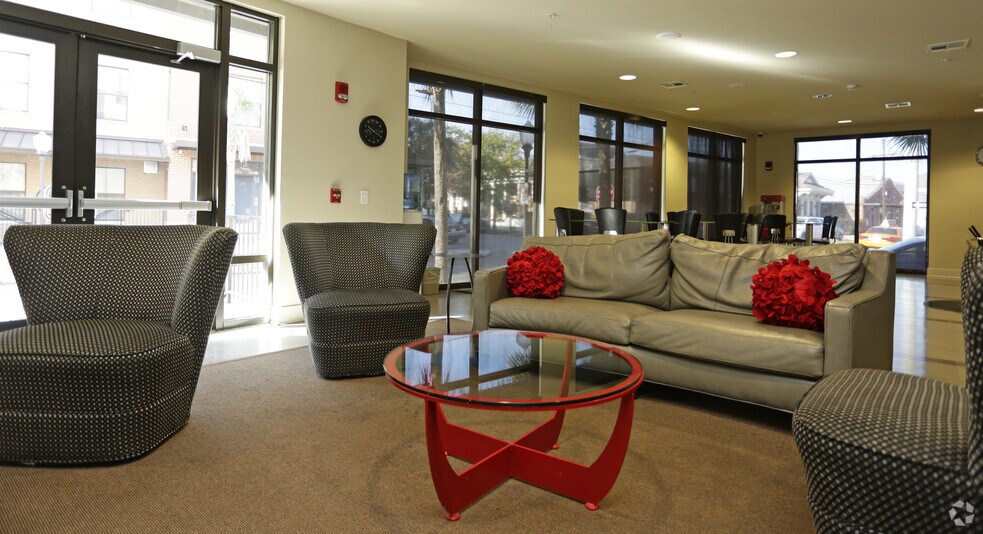The Muses Apartment Homes