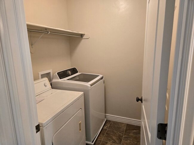 Building Photo - 3163 N Whitetail Dr