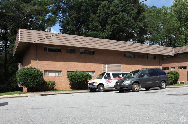 Esquire Apartments Atlanta Ga Apartment Finder Esquire Apartments