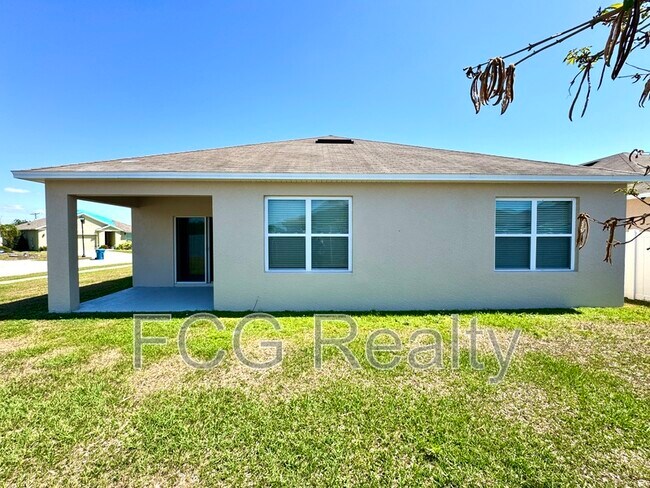 Building Photo - 133 Grove Branch Rd
