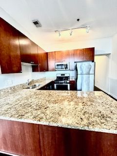 Building Photo - 1464 S Michigan Ave