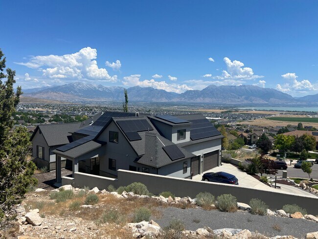 Building Photo - 3887 E S Pass Cv