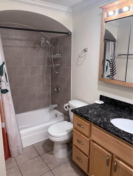 Building Photo - 9635 Brandy Ct