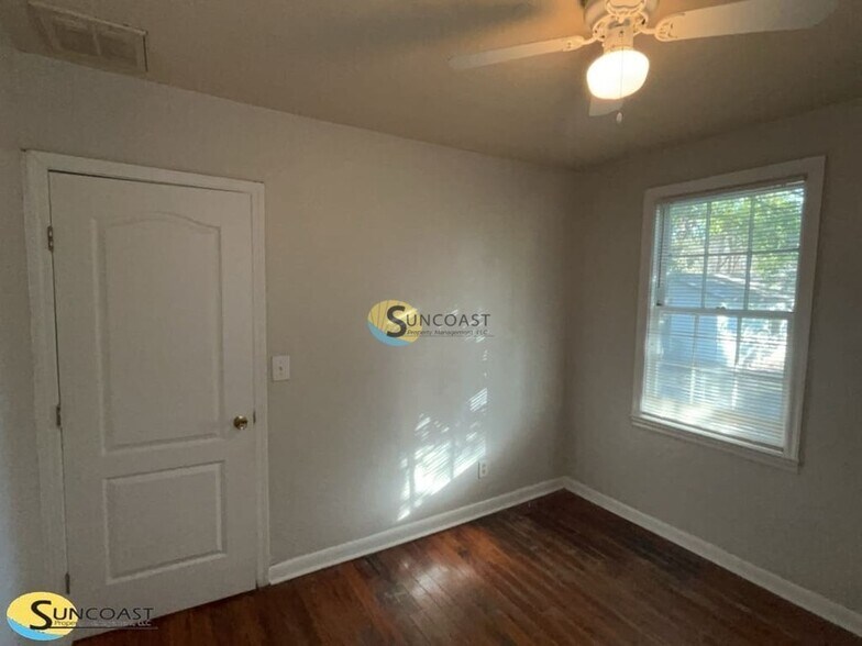 Building Photo - 1291 Randolph St