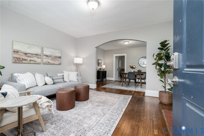 Building Photo - 3108 Stockton St