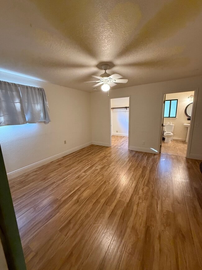Building Photo - 12490 Erin Dr