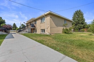 Building Photo - 364 W 1st N