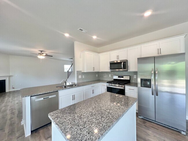 Building Photo - New Construction 4 BD, 2.5BA Fuquay-Varina...