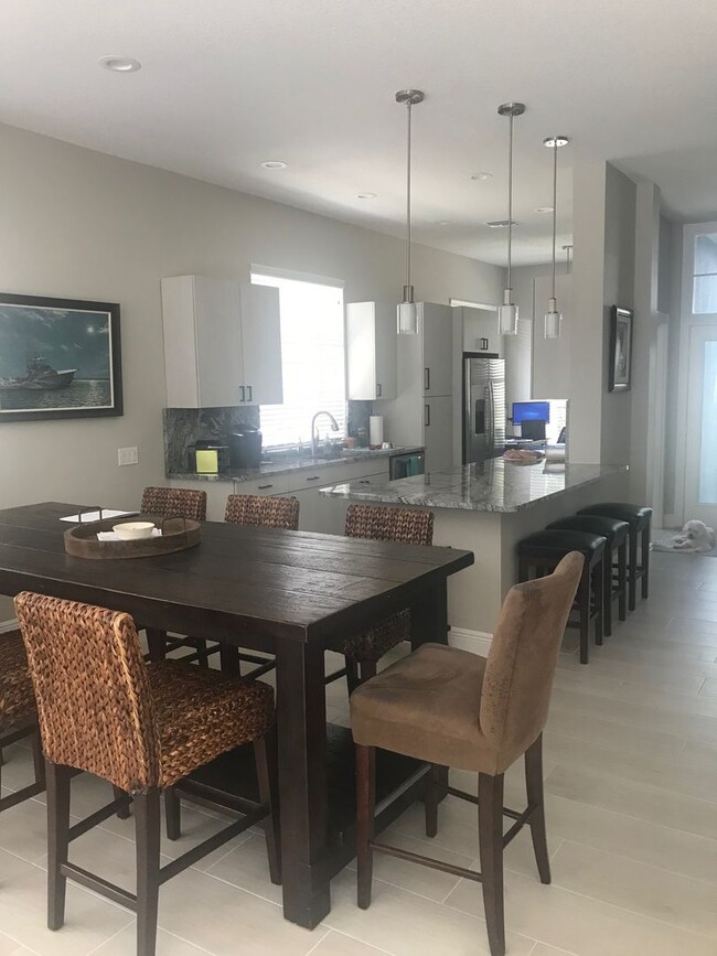 Building Photo - COMING SOON! Fully renovated 3/2/2 House i...