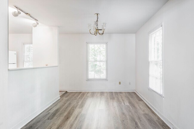 Building Photo - Great West End Two Bedroom Flat for rent