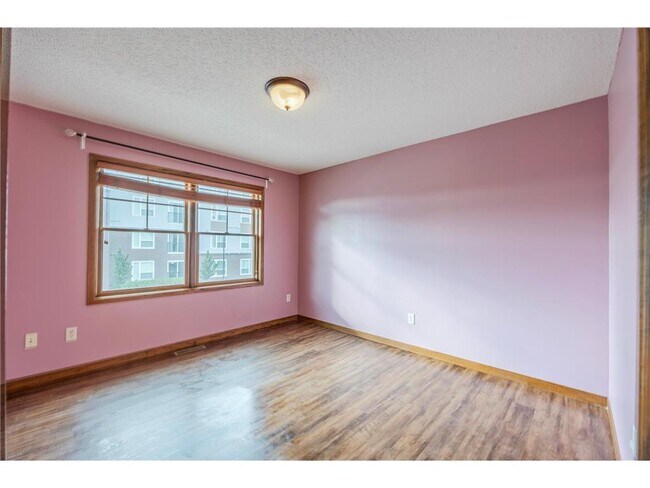 Building Photo - 926 Ramsey St