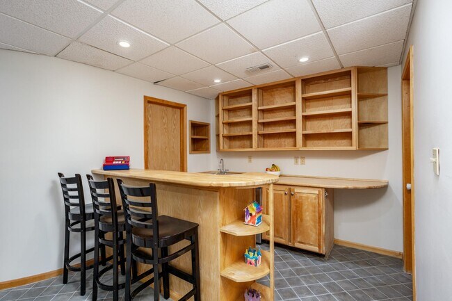 Building Photo - 4718 Wildflower Ct