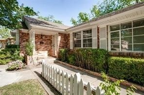 Building Photo - 2120 Healey Dr