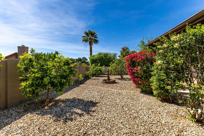 Building Photo - 9907 E Wood Dr