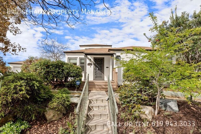 Building Photo - 4572 Valencia Dr