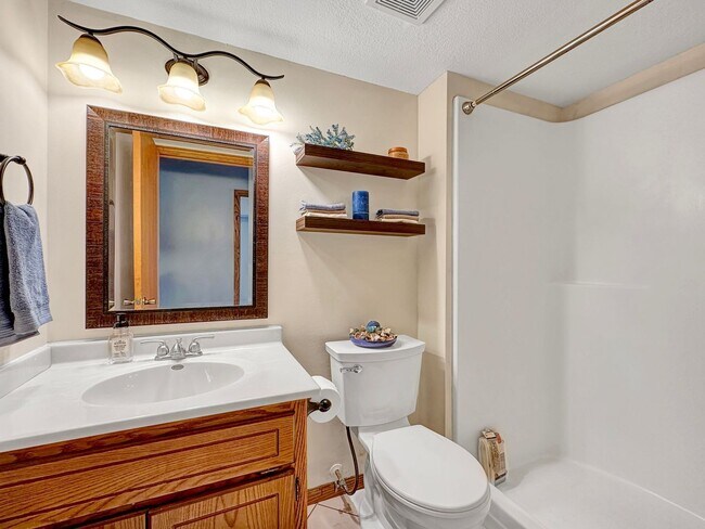 Building Photo - 9125 Prestwick Ct