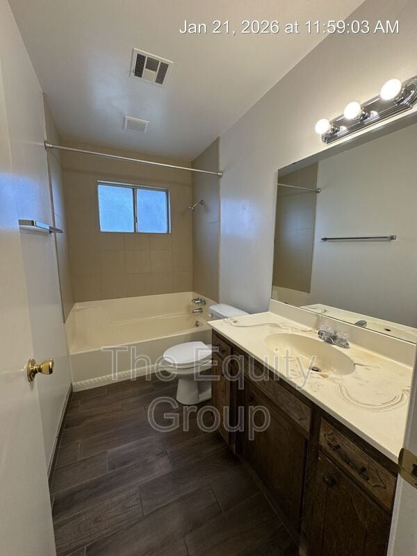 Building Photo - 2732 S Sallee Ct