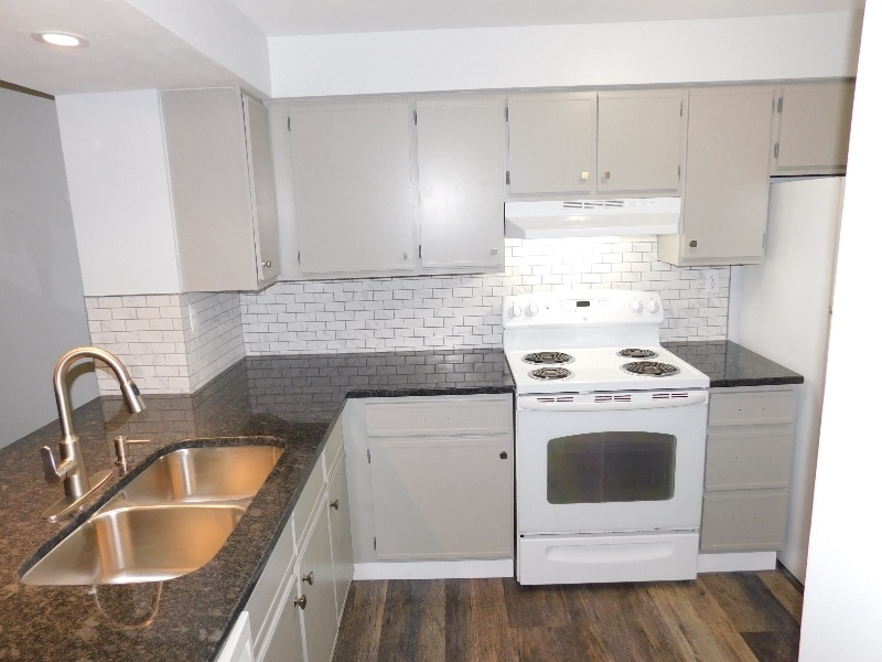 Building Photo - 4387 Heritage Dr