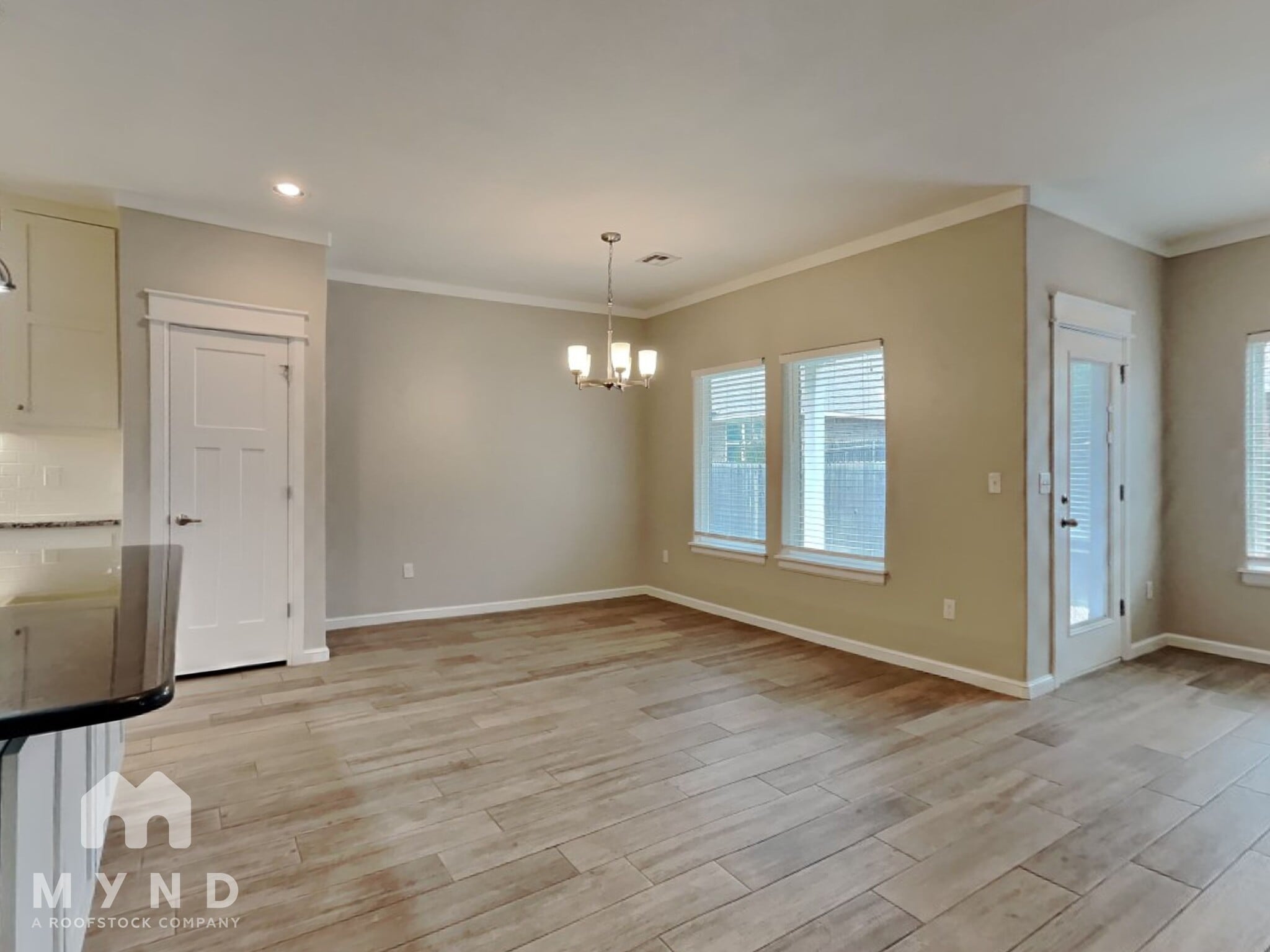 Building Photo - 12924 Firerock Cir