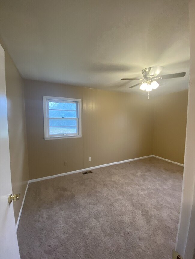 Building Photo - Welcome Home!