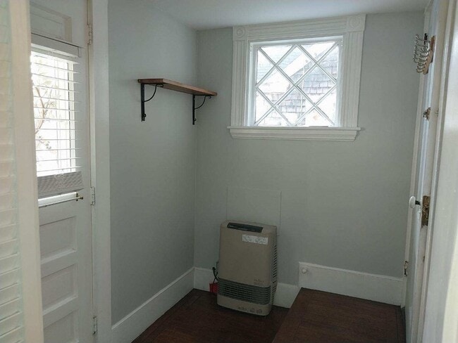 Building Photo - 47 Pudding Hill Ln