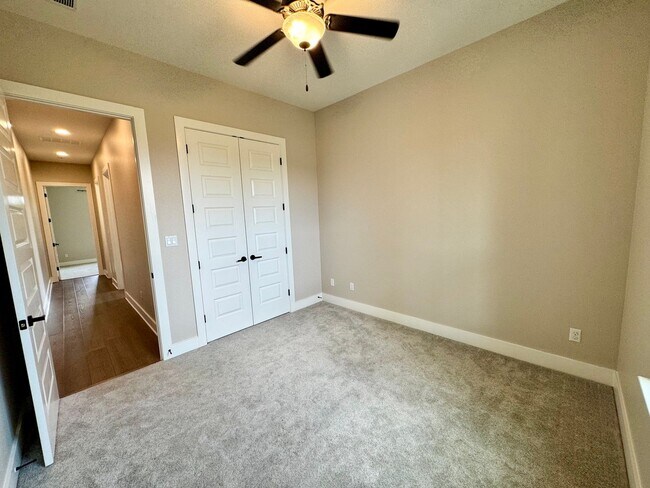 Building Photo - **APPLICATION RECEIVED** AVAILABLE NOW! One-of-a-Kind Luxury Estate | 5BD/3BA on 2 Acres in Liber...