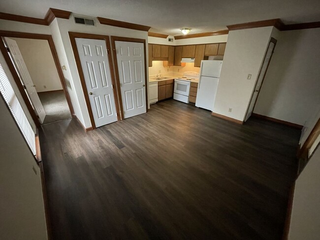 Primary Photo - 1 Bedroom 1 Bathroom Condo!