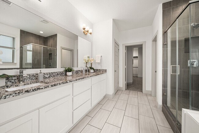 Building Photo - 3539 Gore Creek Dr