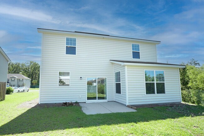 Building Photo - Coming Available!